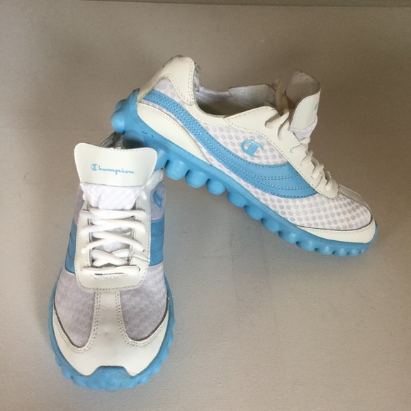 Champion, Lace Up Super Lightweight Running Shoes Size 9,5 - Picture 5 of 9